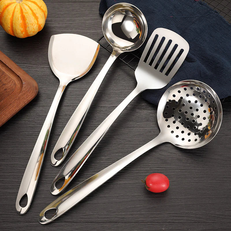 KITCHEN UTENSILS